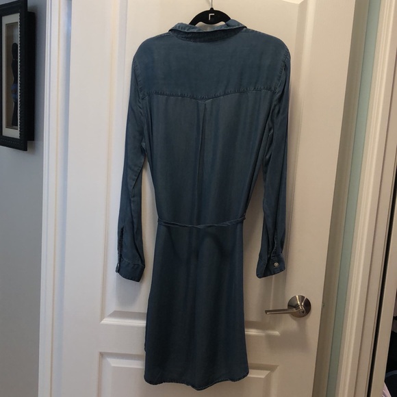 Alison Andrews belted jean dress - Picture 4 of 4